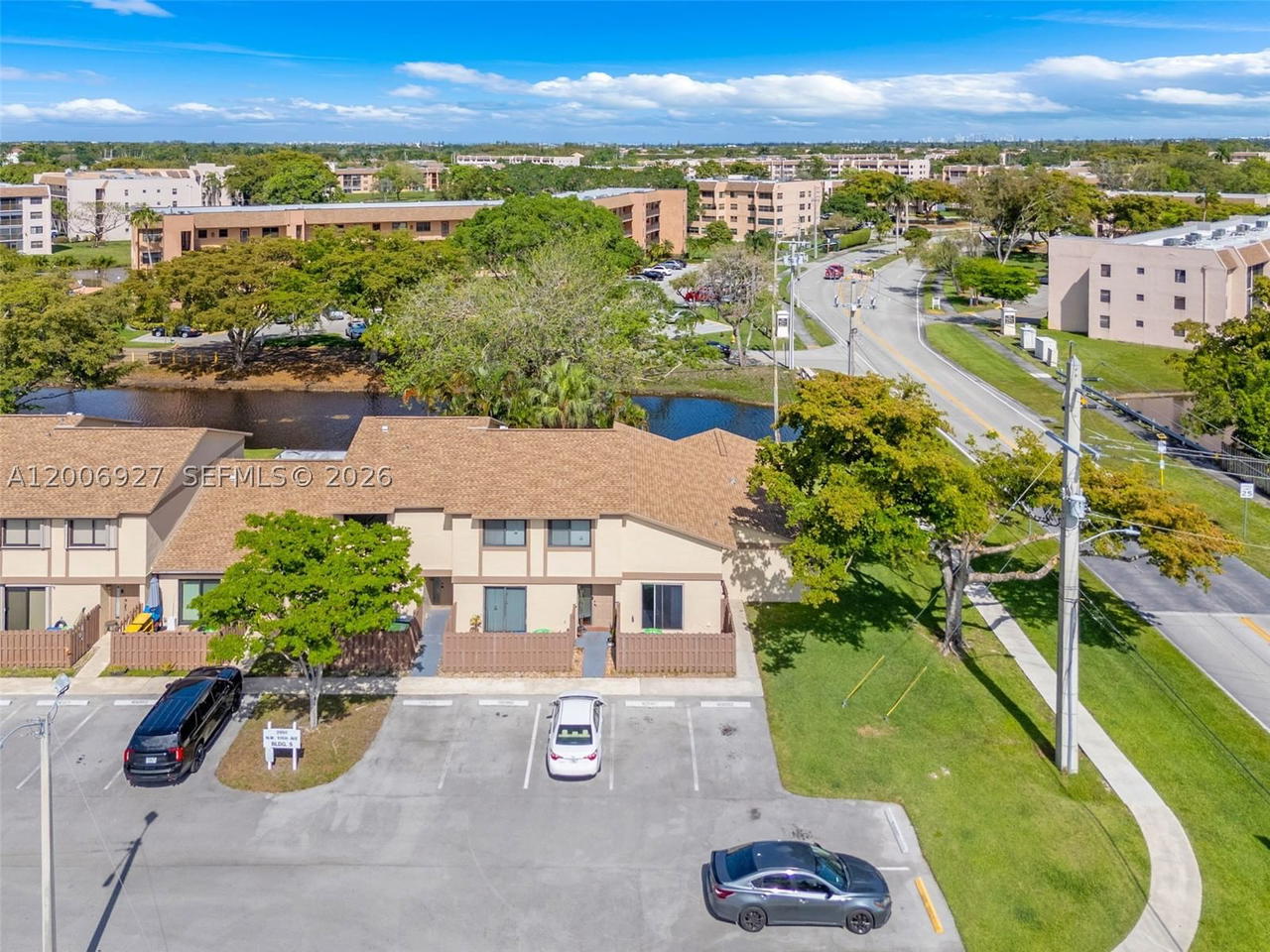 Real estate property located at 2950 106th ave #10, Broward, Country Squire Townhomes, Sunrise, FL