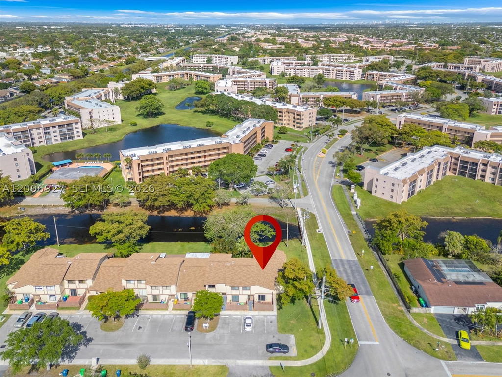 Real estate property located at 2950 106th ave #10, Broward, Country Squire Townhomes, Sunrise, FL