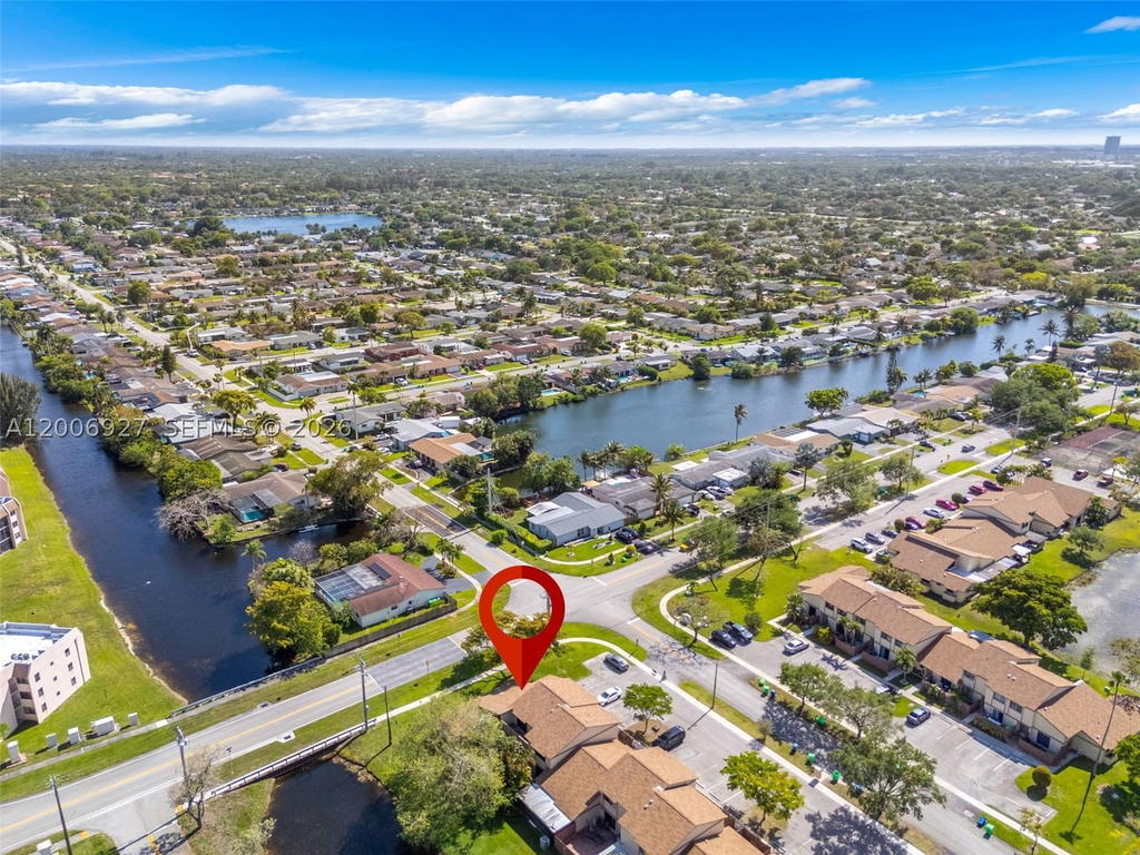 Real estate property located at 2950 106th ave #10, Broward, Country Squire Townhomes, Sunrise, FL