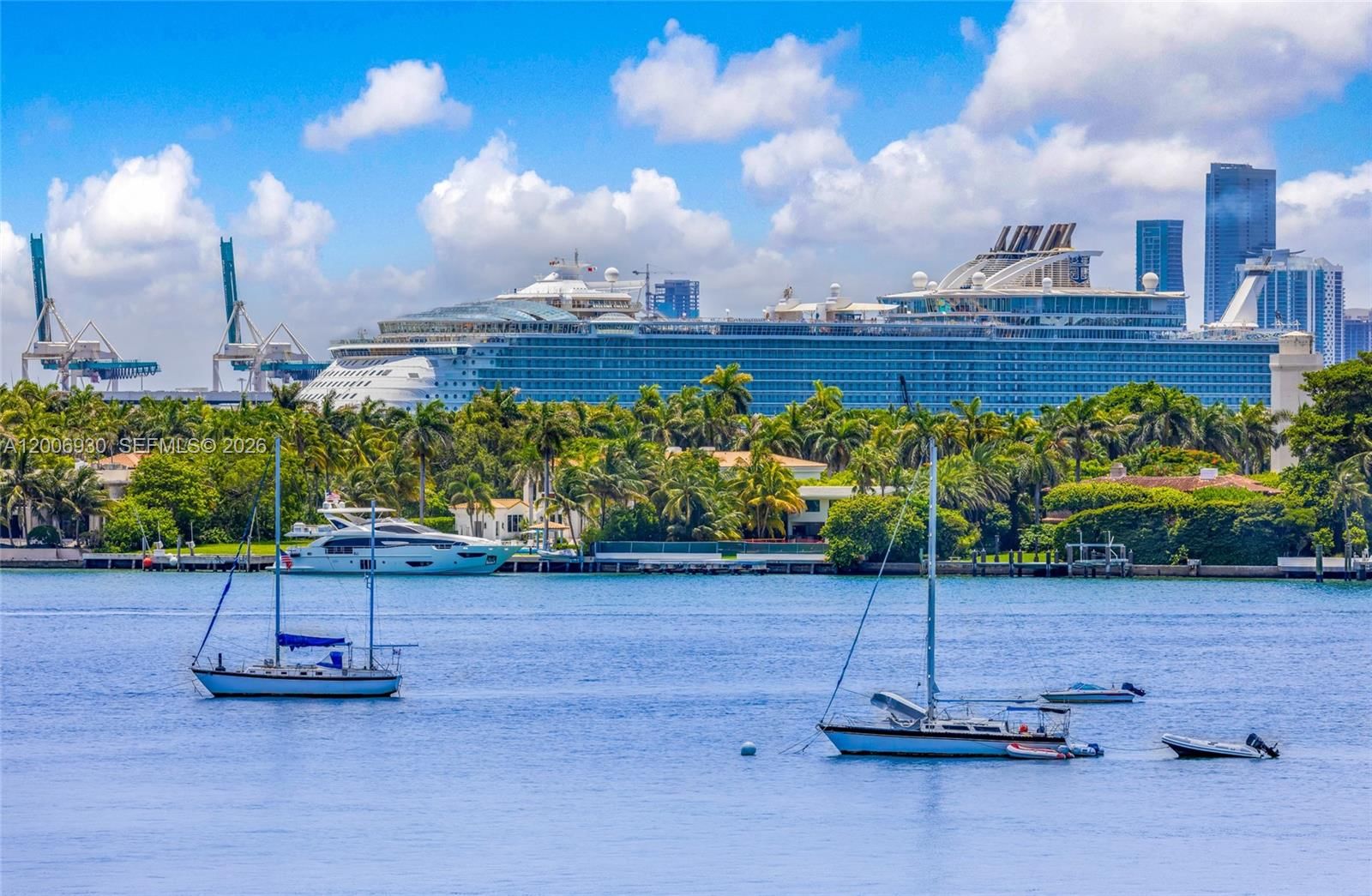 Real estate property located at 1000 West Ave #426, Miami-dade, Mirador 1000 Condo, Miami Beach, FL