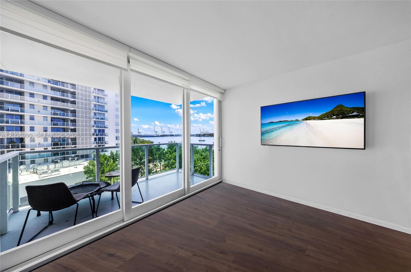 Real estate property located at 1000 West Ave #426, Miami-dade, Mirador 1000 Condo, Miami Beach, FL