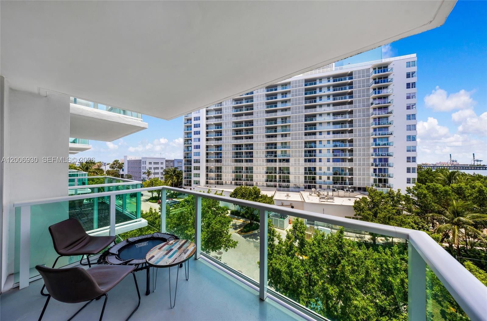 Real estate property located at 1000 West Ave #426, Miami-dade, Mirador 1000 Condo, Miami Beach, FL