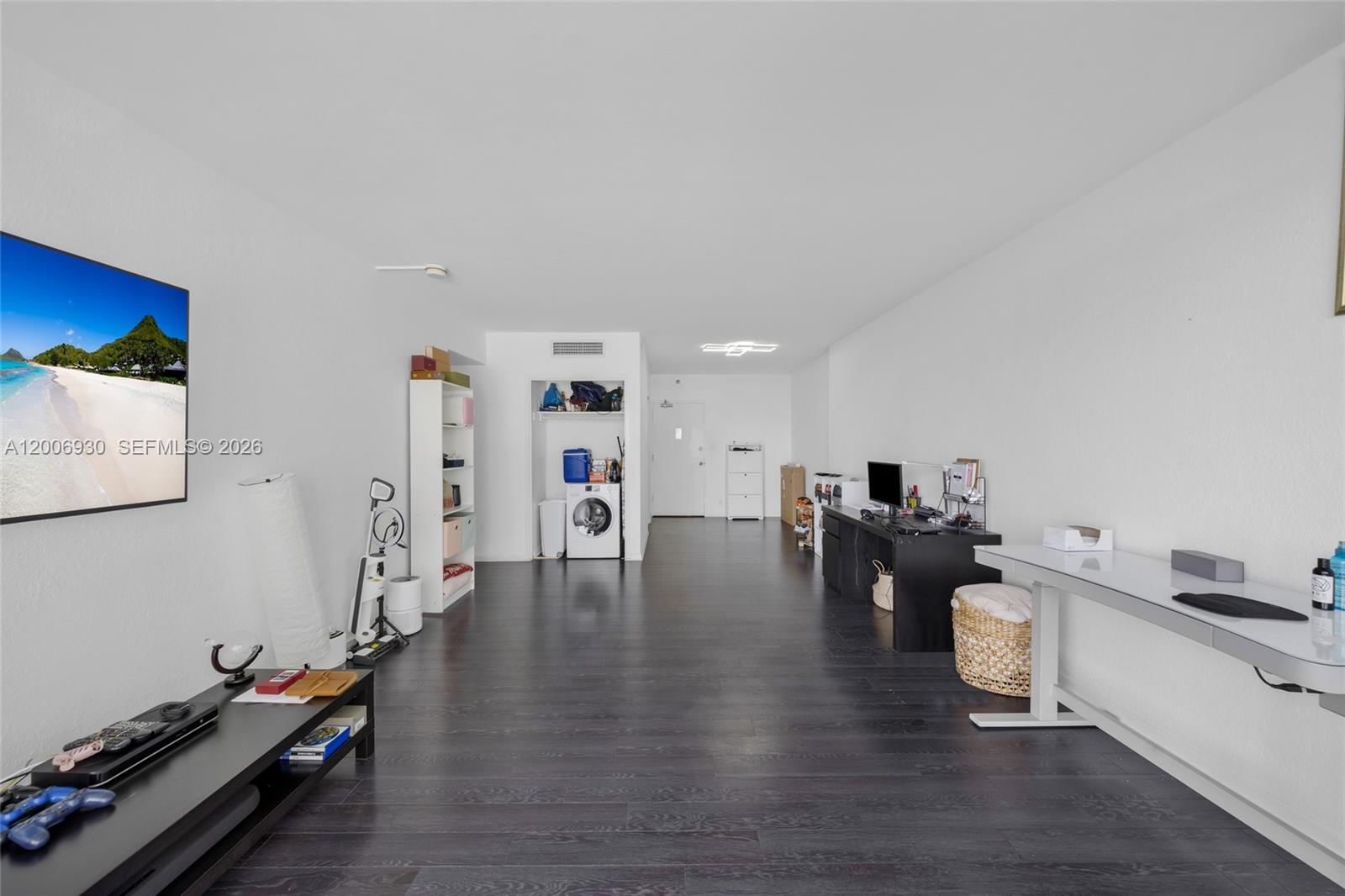 Real estate property located at 1000 West Ave #426, Miami-dade, Mirador 1000 Condo, Miami Beach, FL