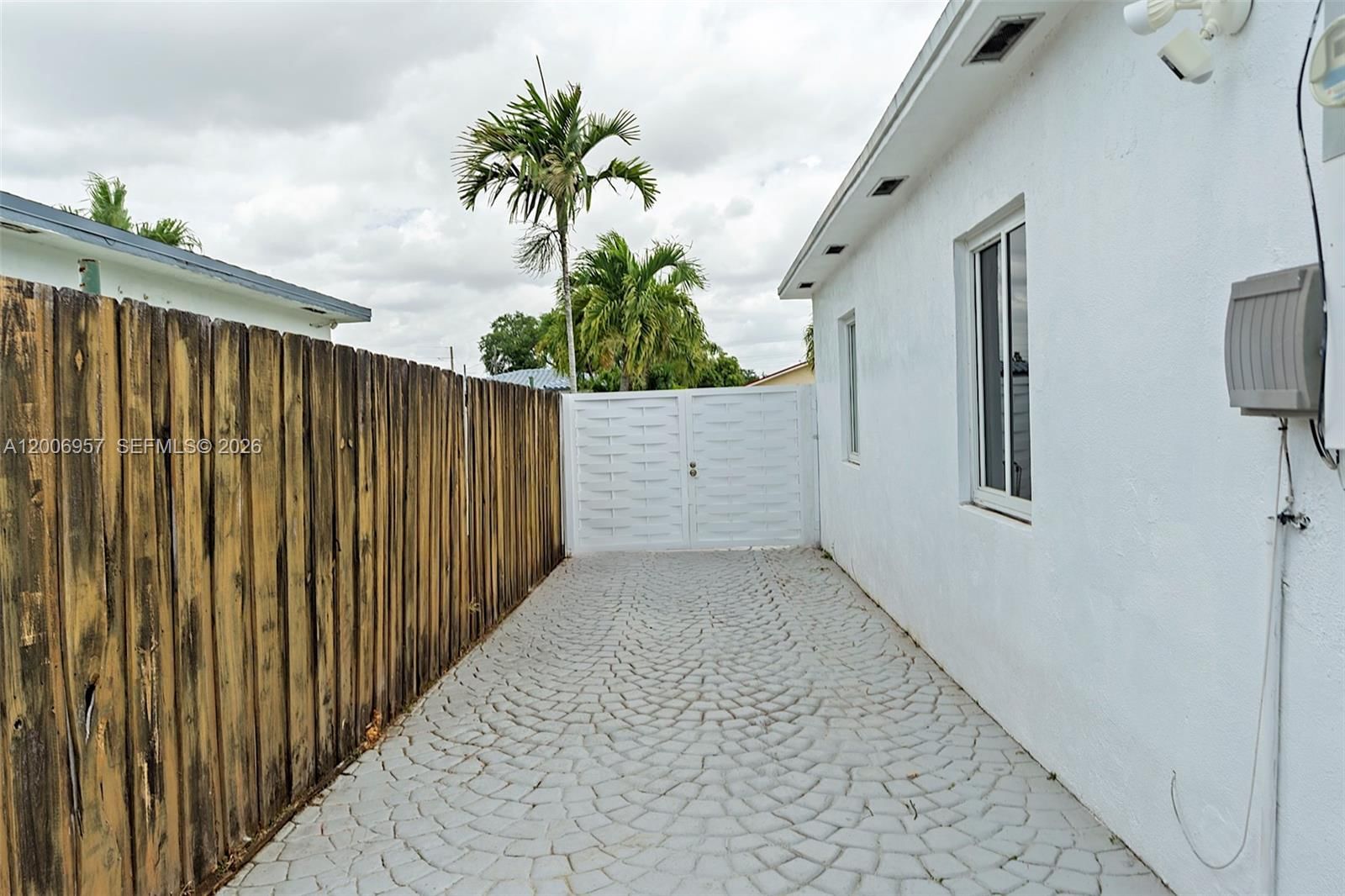 Real estate property located at 5270 2nd St, Miami-dade, Flagler Grove Estates Ext, Miami, FL