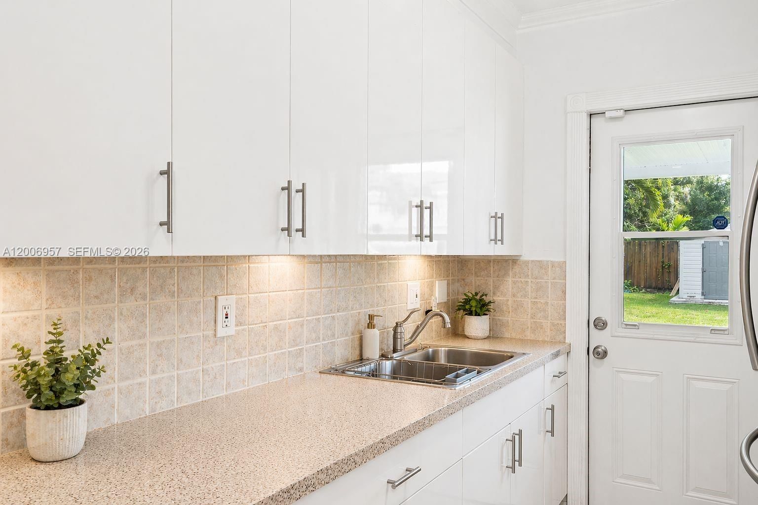 Real estate property located at 5270 2nd St, Miami-dade, Flagler Grove Estates Ext, Miami, FL