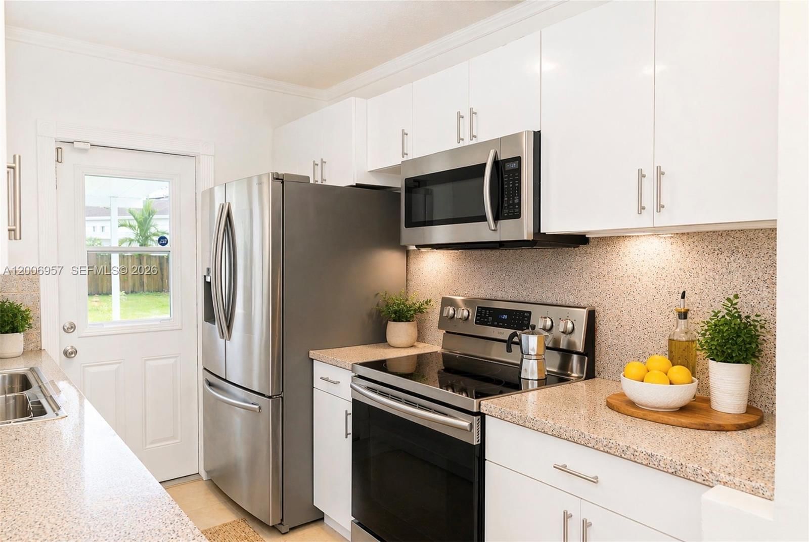 Real estate property located at 5270 2nd St, Miami-dade, Flagler Grove Estates Ext, Miami, FL