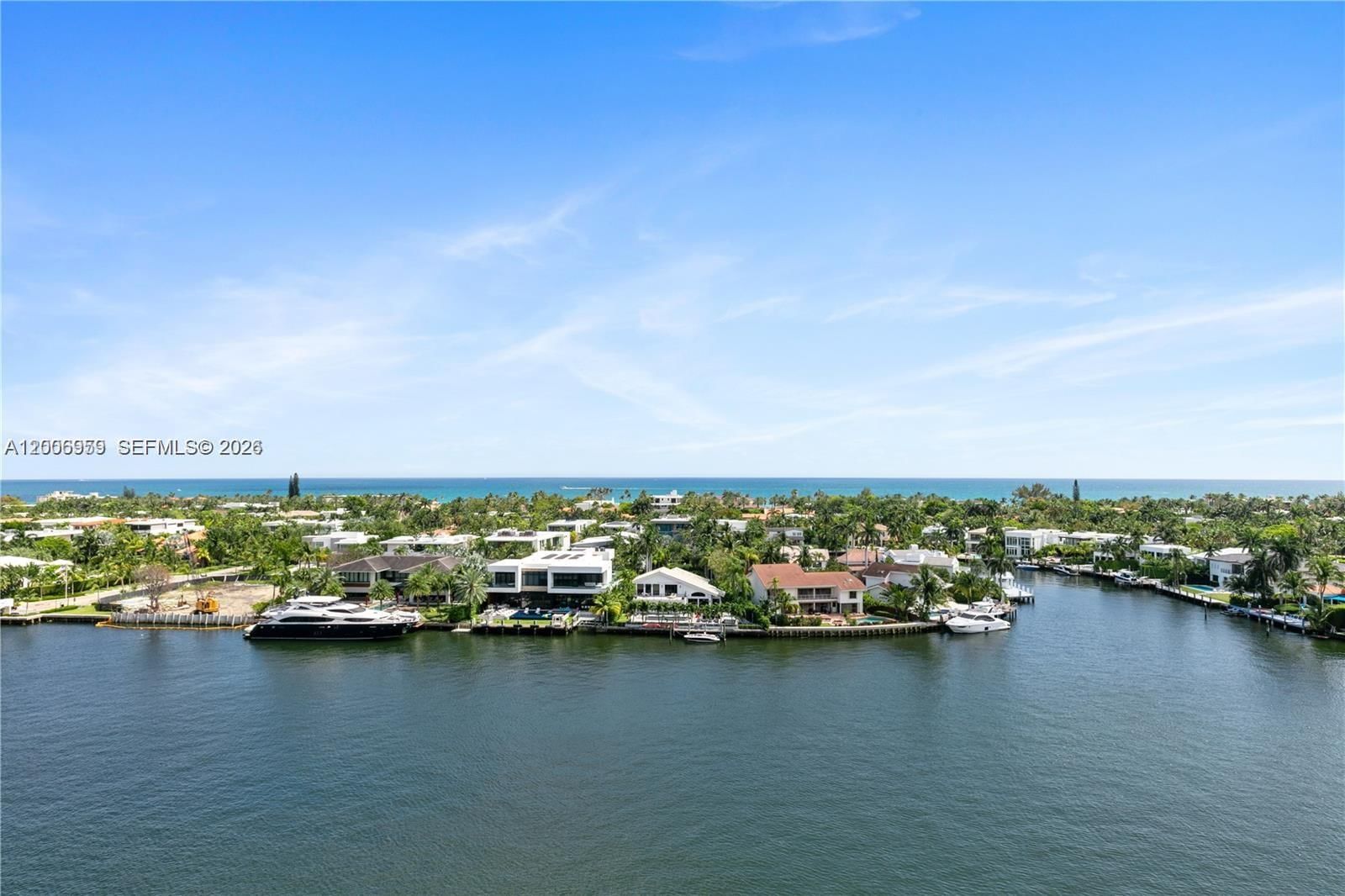 Real estate property located at 20201 Country Club Dr #1006, Miami-dade, Hamptons South Condo, Aventura, FL