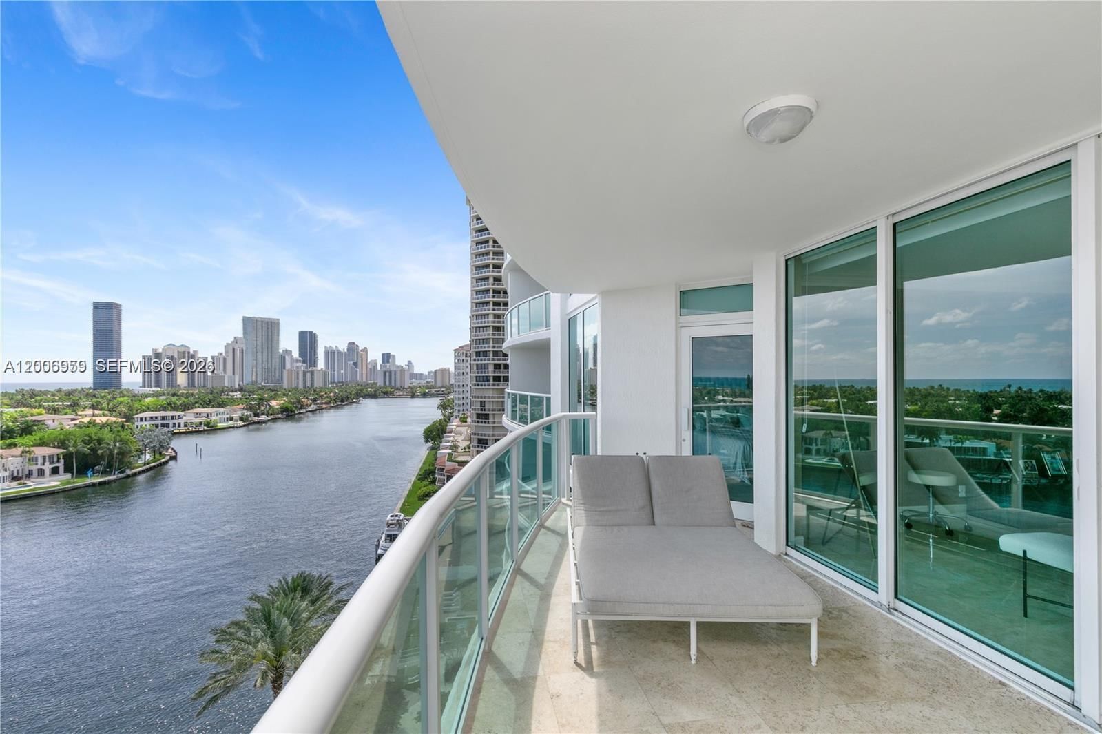 Real estate property located at 20201 Country Club Dr #1006, Miami-dade, Hamptons South Condo, Aventura, FL
