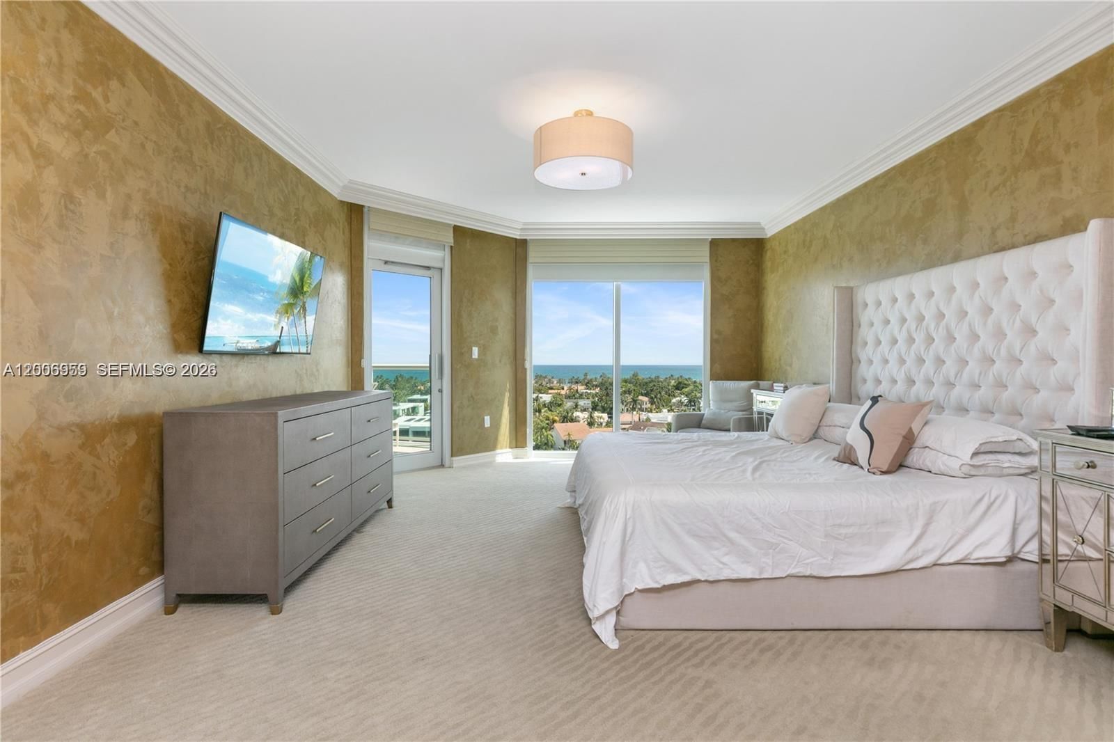 Real estate property located at 20201 Country Club Dr #1006, Miami-dade, Hamptons South Condo, Aventura, FL