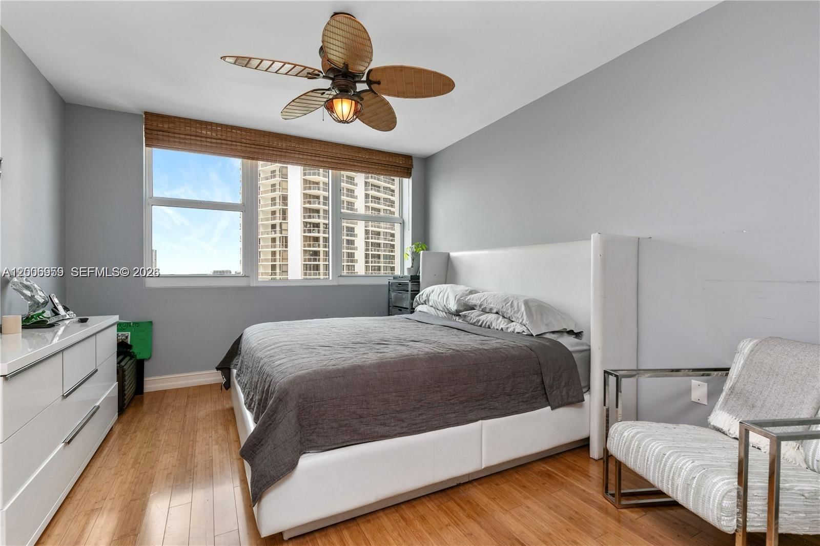 Real estate property located at 20201 Country Club Dr #1006, Miami-dade, Hamptons South Condo, Aventura, FL