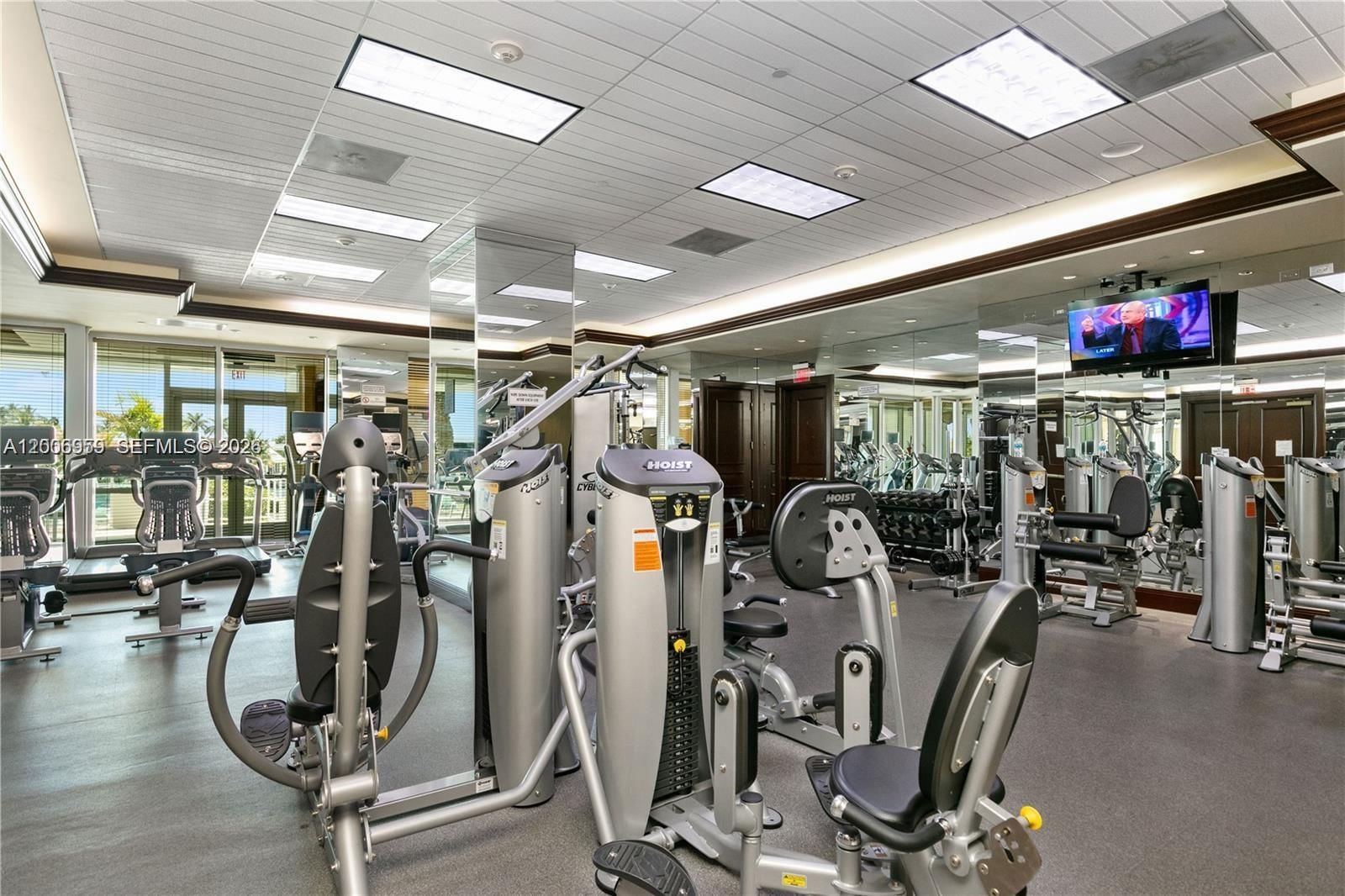 Real estate property located at 20201 Country Club Dr #1006, Miami-dade, Hamptons South Condo, Aventura, FL