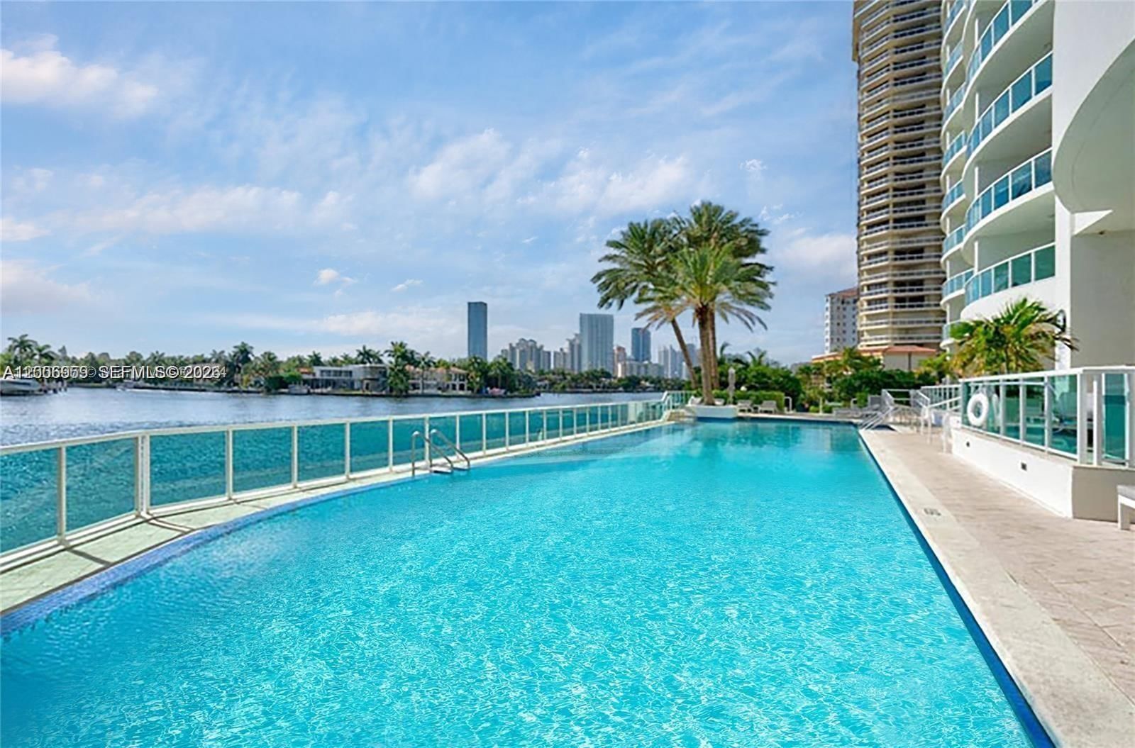 Real estate property located at 20201 Country Club Dr #1006, Miami-dade, Hamptons South Condo, Aventura, FL