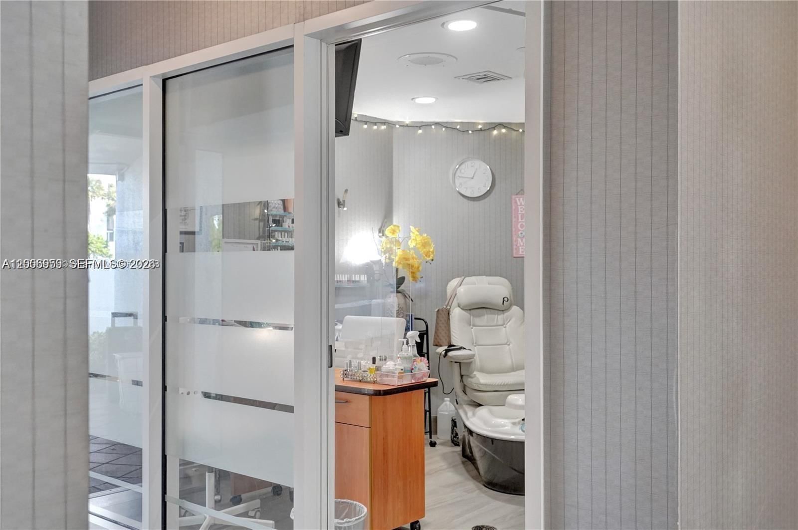 Real estate property located at 20201 Country Club Dr #1006, Miami-dade, Hamptons South Condo, Aventura, FL