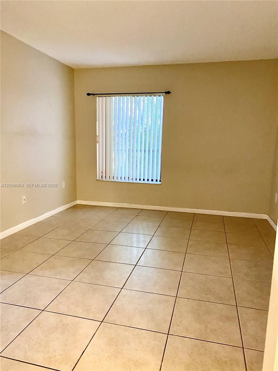 Real estate property located at 8700 133rd Ave Rd #109, Miami-dade, Horizons West Condo #8, Miami, FL