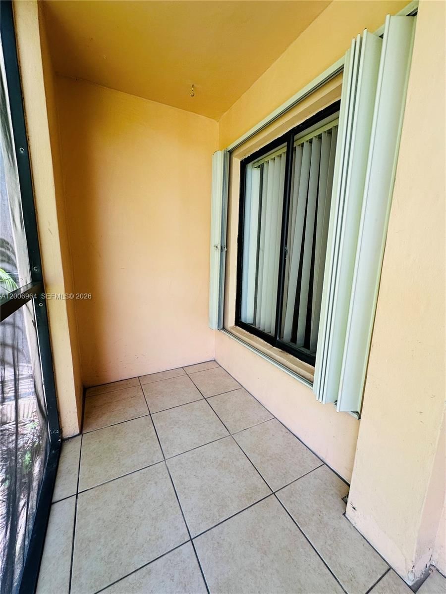 Real estate property located at 8700 133rd Ave Rd #109, Miami-dade, Horizons West Condo #8, Miami, FL