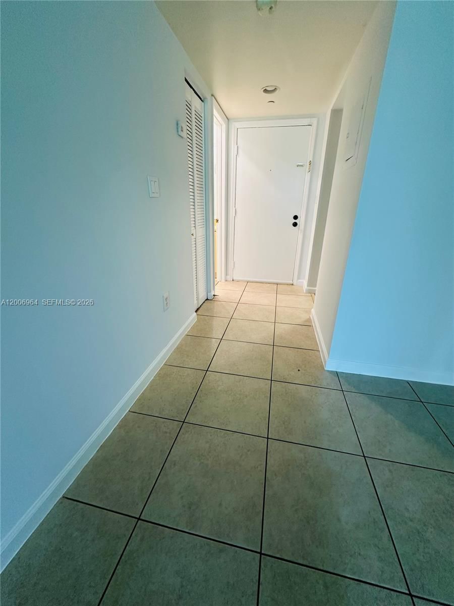 Real estate property located at 8700 133rd Ave Rd #109, Miami-dade, Horizons West Condo #8, Miami, FL