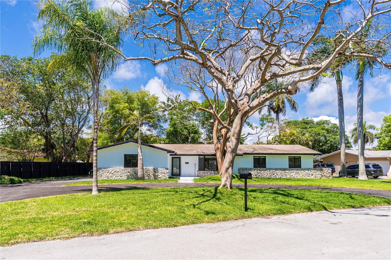 Real estate property located at 17737 86th Ave, Miami-dade, B-r Sub, Palmetto Bay, FL