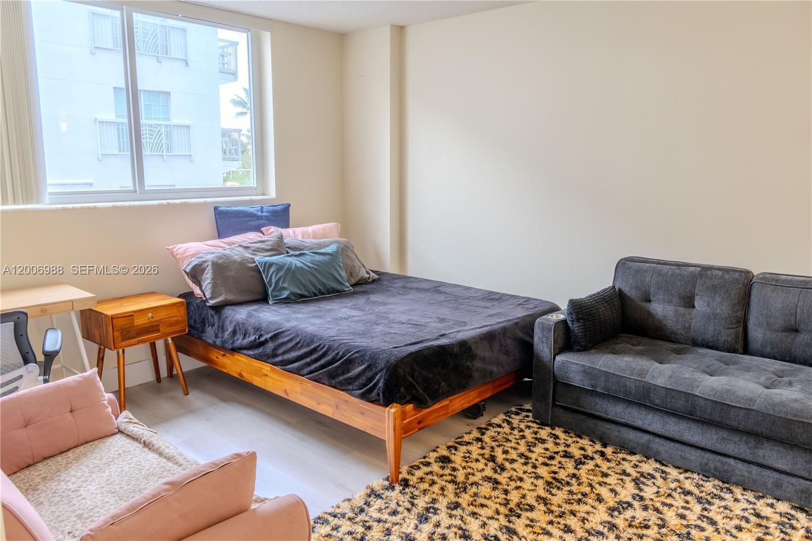 Real estate property located at 401 Ocean Dr #222, Miami-dade, The Presidential Condo, Miami Beach, FL