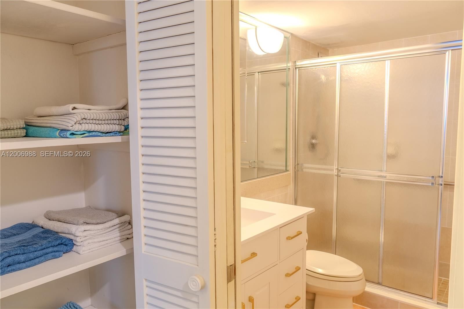 Real estate property located at 401 Ocean Dr #222, Miami-dade, The Presidential Condo, Miami Beach, FL