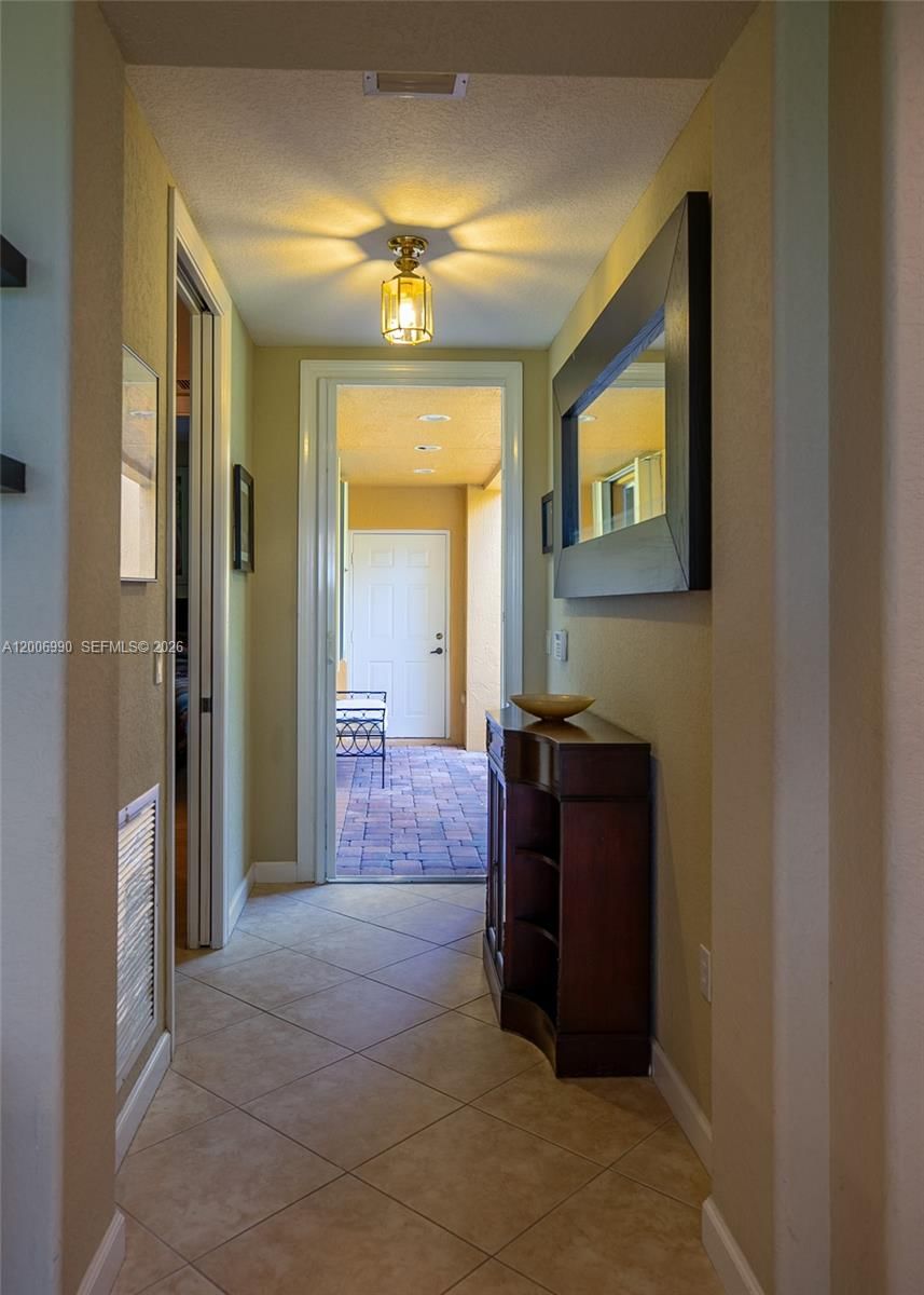 Real estate property located at 7901 128th Ln #11-A, Broward, Cypress Point I At Heron B, Parkland, FL