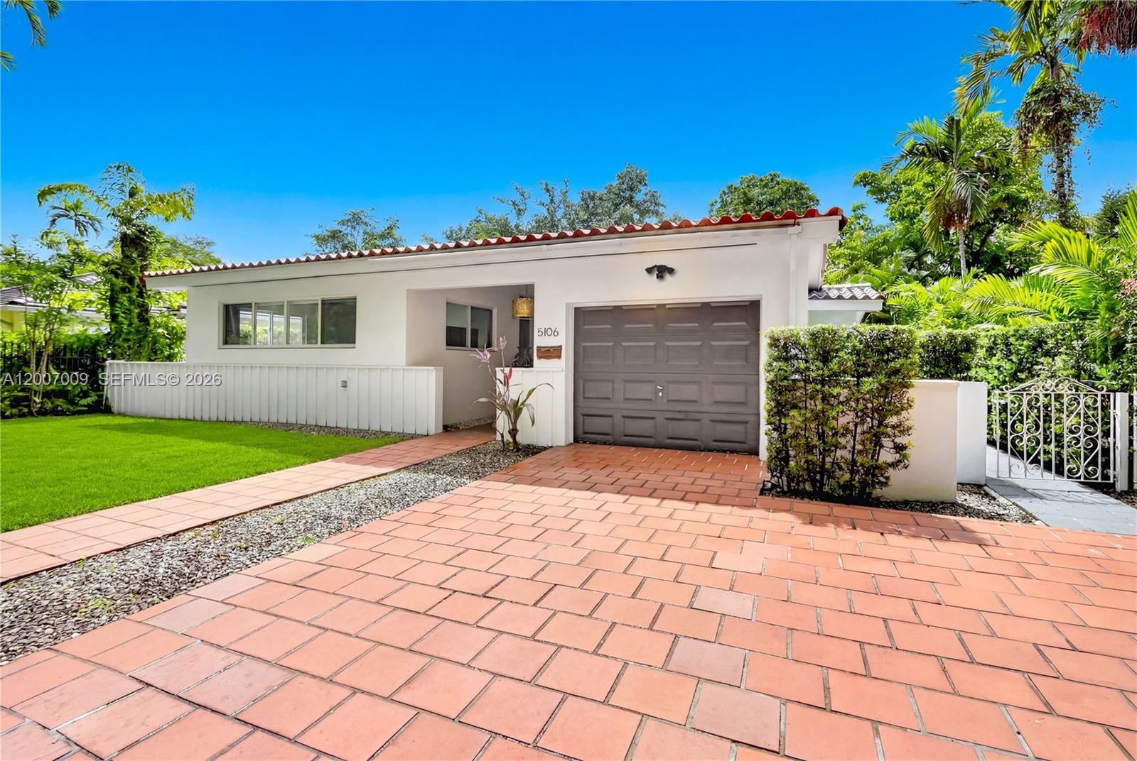 Real estate property located at 5106 Le Jeune Rd., Miami-dade, C Gab Riviera Sec Pt 2 Re, Coral Gables, FL