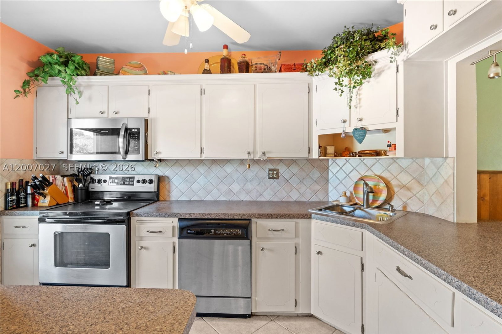 Real estate property located at 900 12th St #108, Broward, Rio Nuevo A Condo, Fort Lauderdale, FL