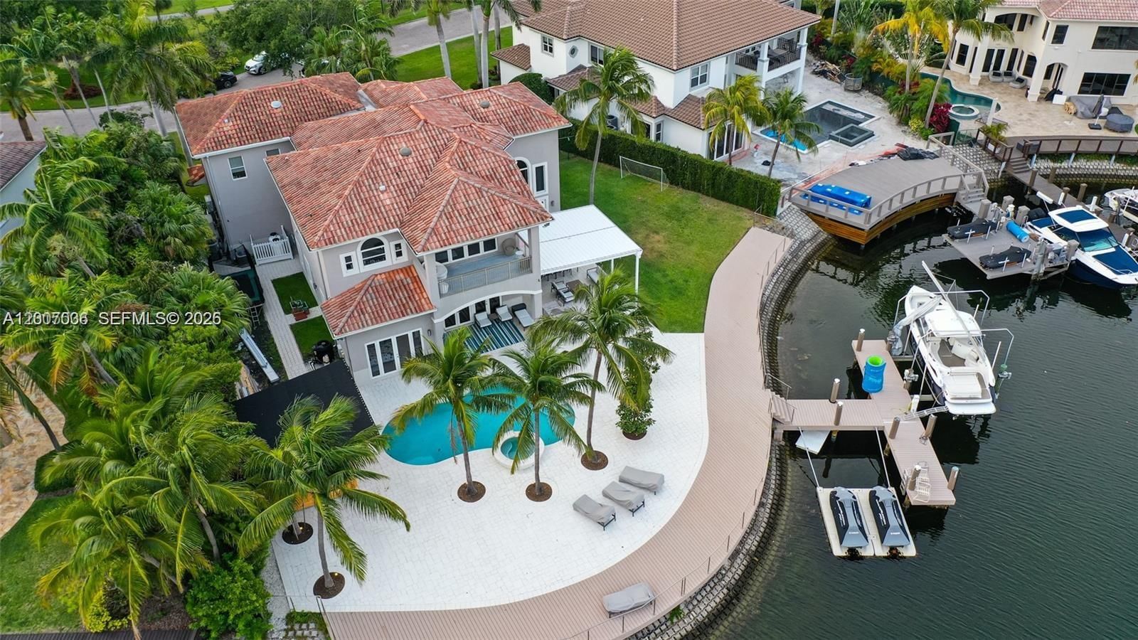 Real estate property located at 1260 Harbor Ct, Broward, Three Islands 3rd Section, Hollywood, FL