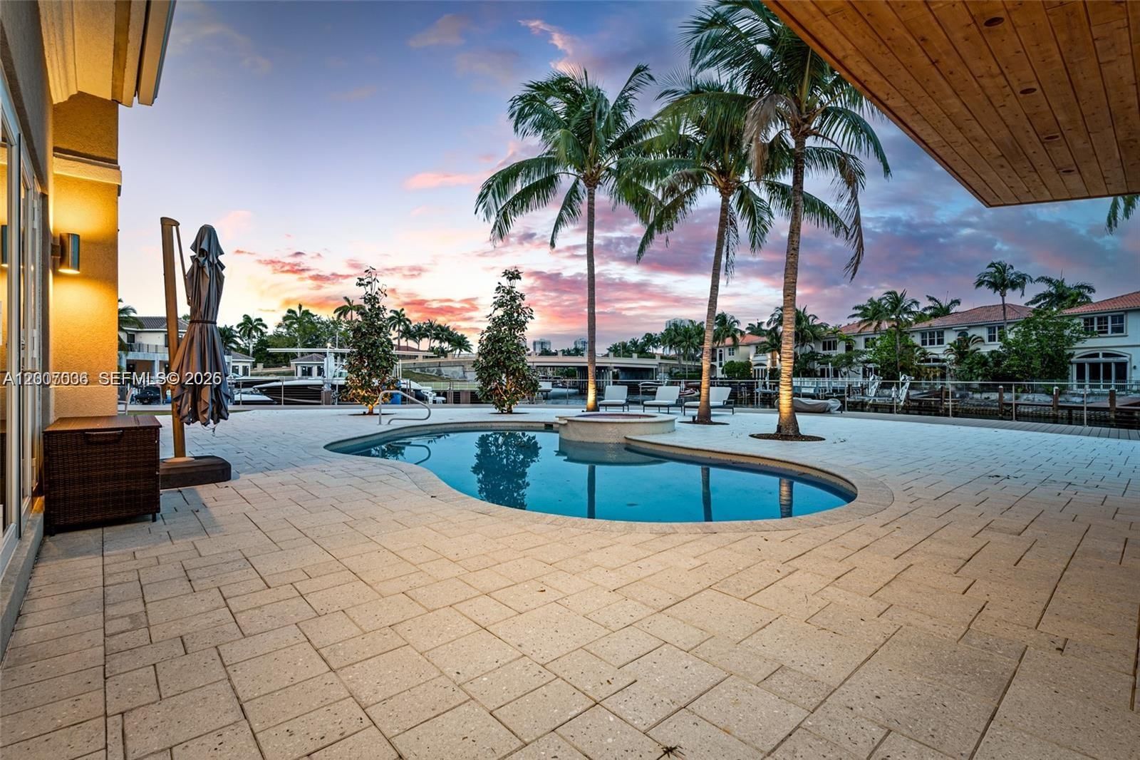 Real estate property located at 1260 Harbor Ct, Broward, Three Islands 3rd Section, Hollywood, FL