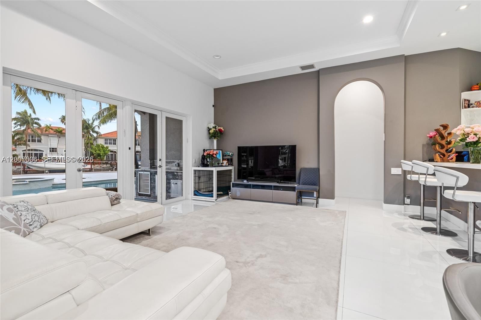 Real estate property located at 1260 Harbor Ct, Broward, Three Islands 3rd Section, Hollywood, FL