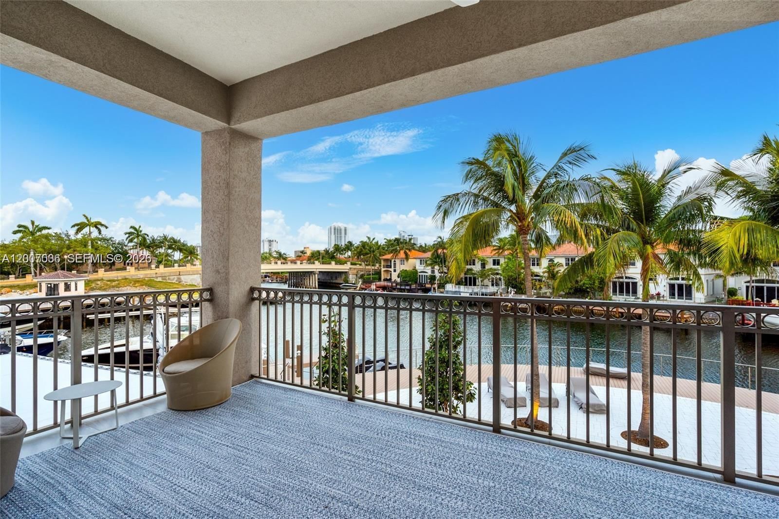 Real estate property located at 1260 Harbor Ct, Broward, Three Islands 3rd Section, Hollywood, FL