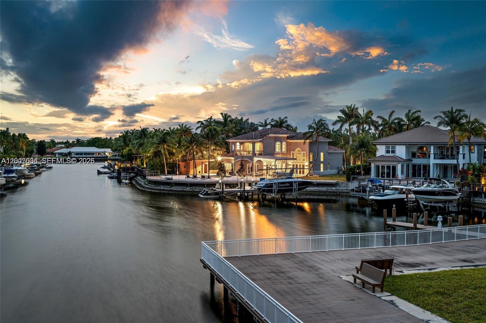 Real estate property located at 1260 Harbor Ct, Broward, Three Islands 3rd Section, Hollywood, FL