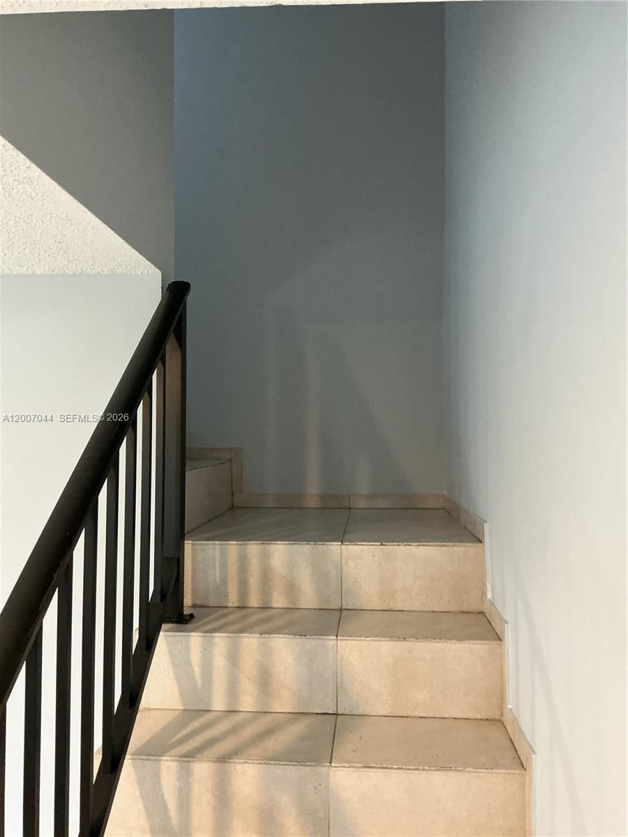 Real estate property located at 1321 Partridge Close #60, Broward, Blue Lake Townhouses Cond, Pompano Beach, FL