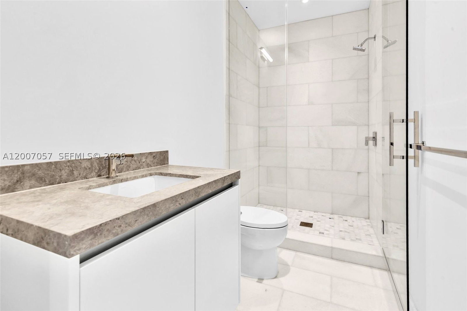 Real estate property located at 175 25 Road #803, Miami-dade, Una Residence Unit 803, Miami, FL