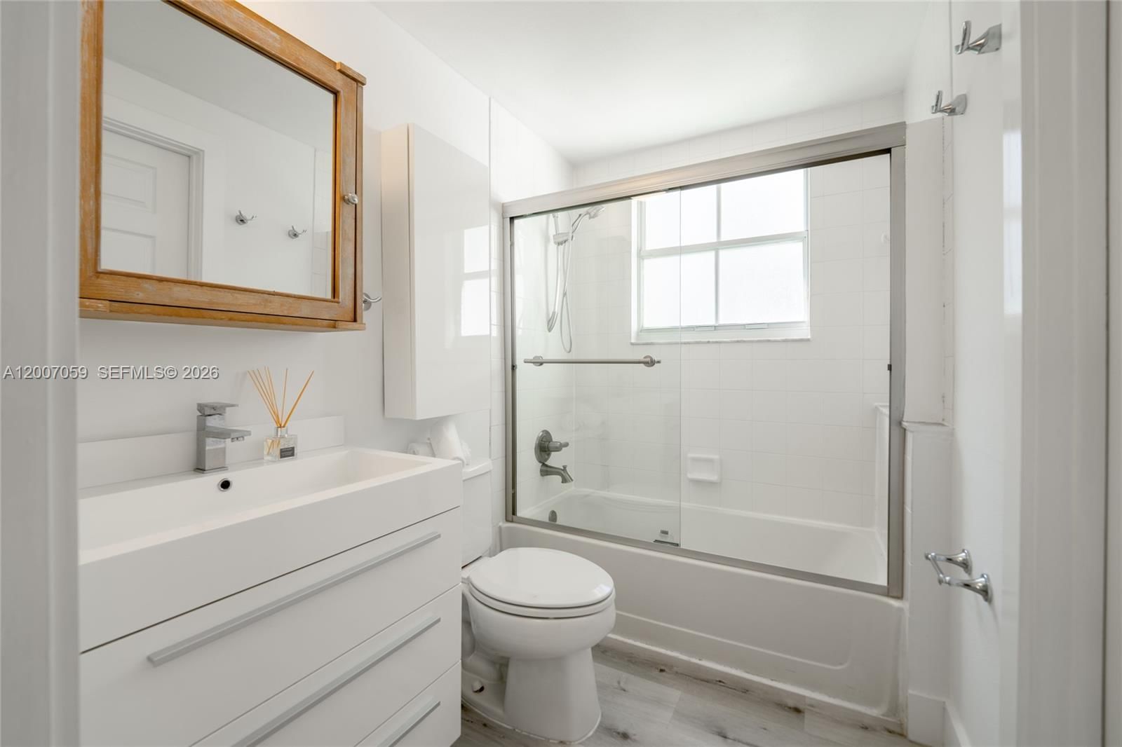 Real estate property located at 3245 184th St #13109, Miami-dade, Village By The Bay Condo, Aventura, FL