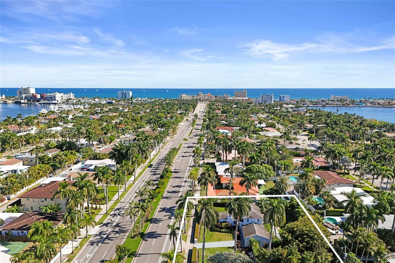 Real estate property located at 940 Hollywood Blvd, Broward, Hollywood Lakes Section, Hollywood, FL