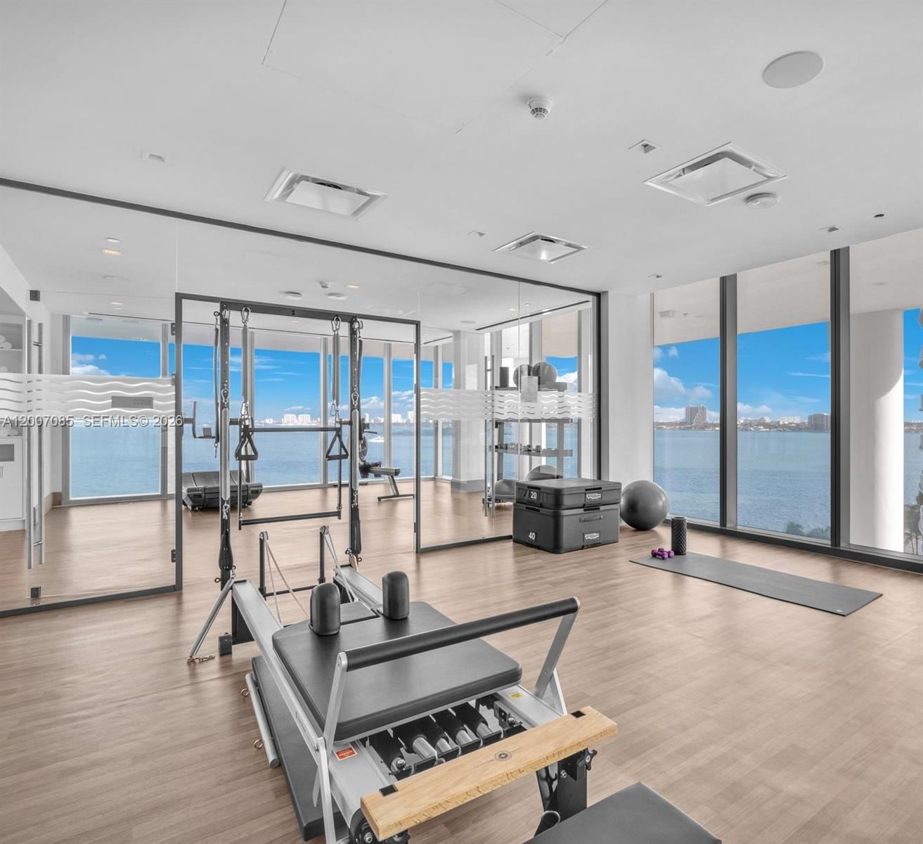 Real estate property located at 700 26th Ter #4206, Miami-dade, Escottonia Park, Miami, FL