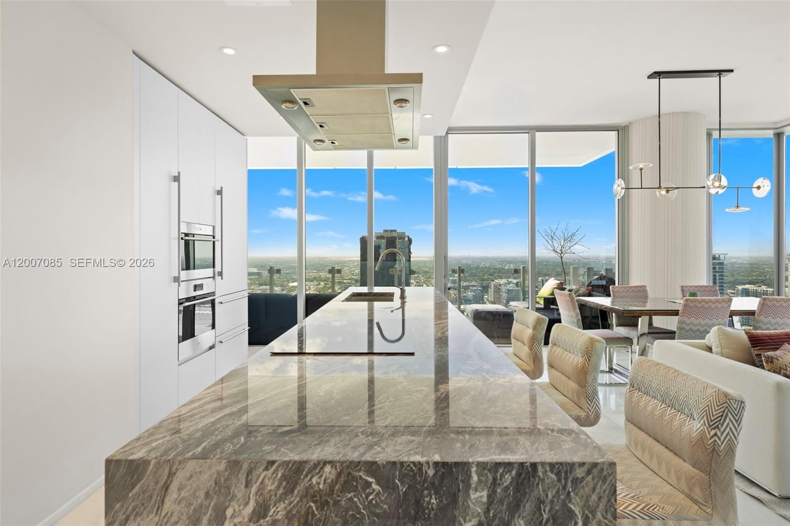 Real estate property located at 700 26th Ter #4206, Miami-dade, Escottonia Park, Miami, FL