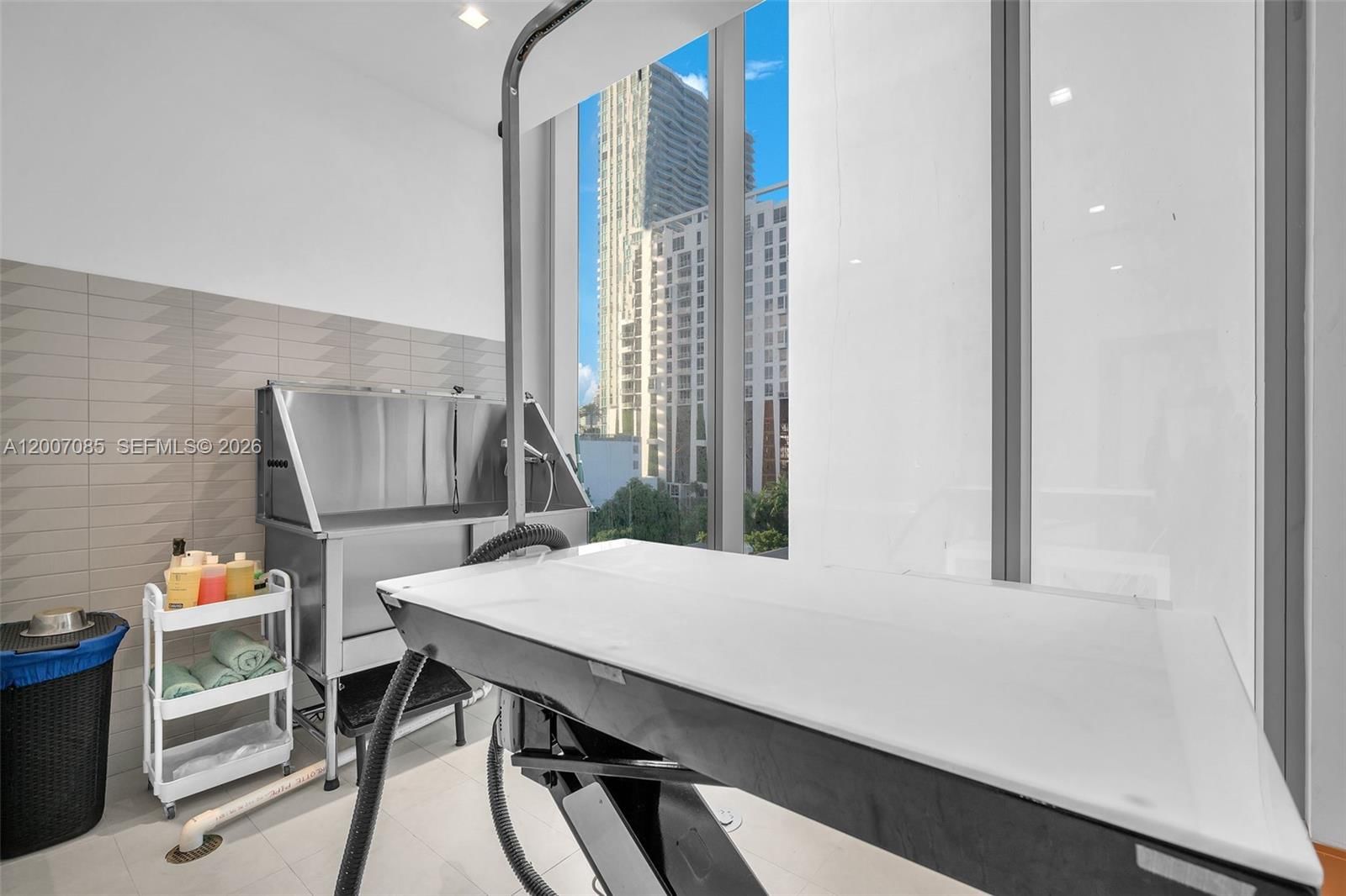 Real estate property located at 700 26th Ter #4206, Miami-dade, Escottonia Park, Miami, FL