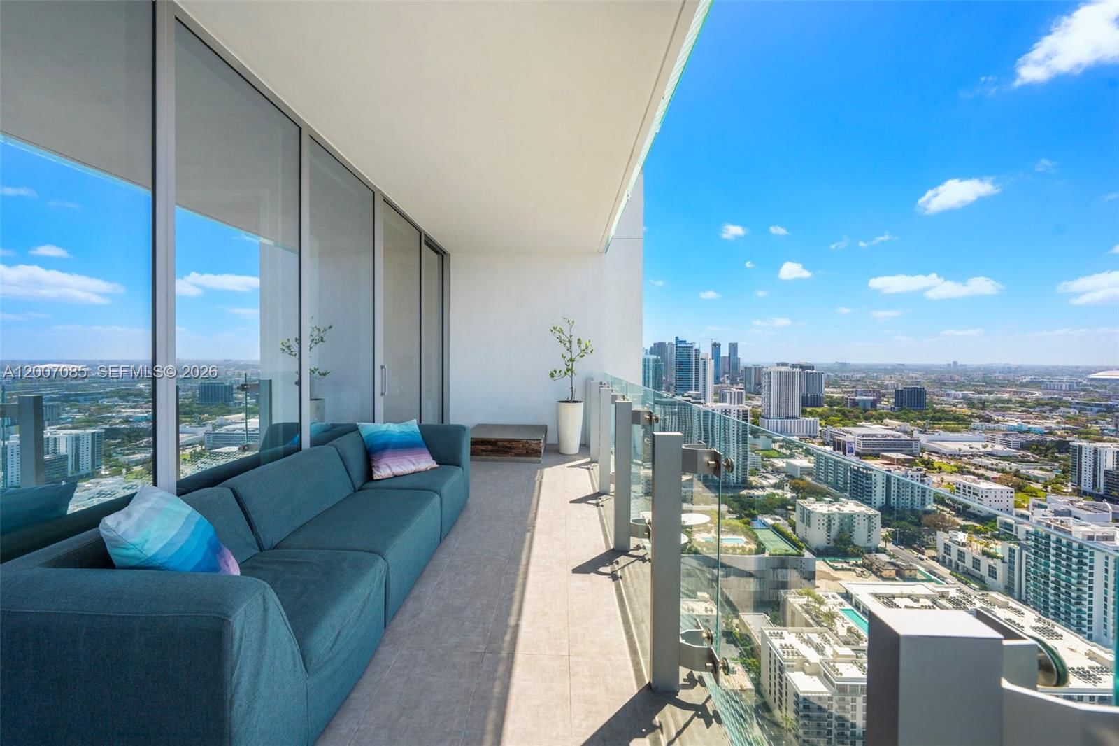 Real estate property located at 700 26th Ter #4206, Miami-dade, Escottonia Park, Miami, FL