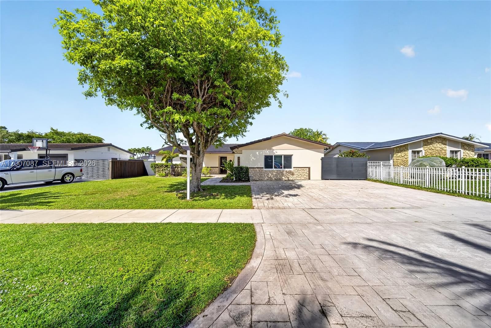 Real estate property located at 7434 129th Ct, Miami-dade, Winston Park Unit Three, Miami, FL