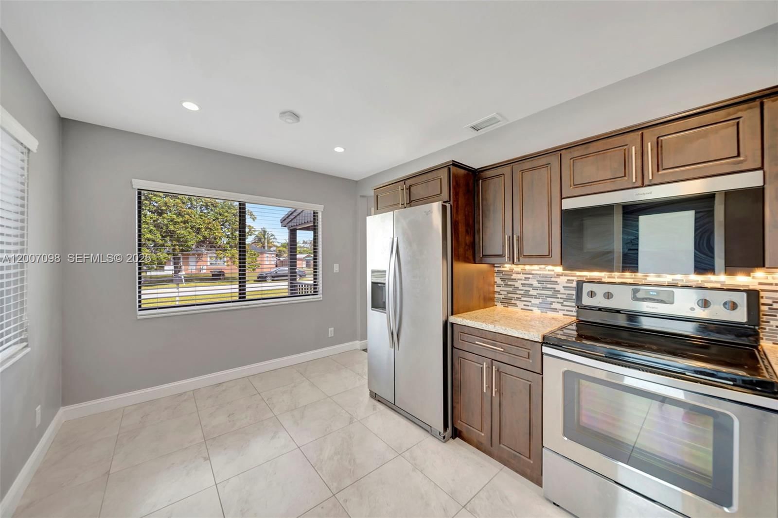 Real estate property located at 7470 37th St, Miami-dade, Central Miami Part 6, Miami, FL