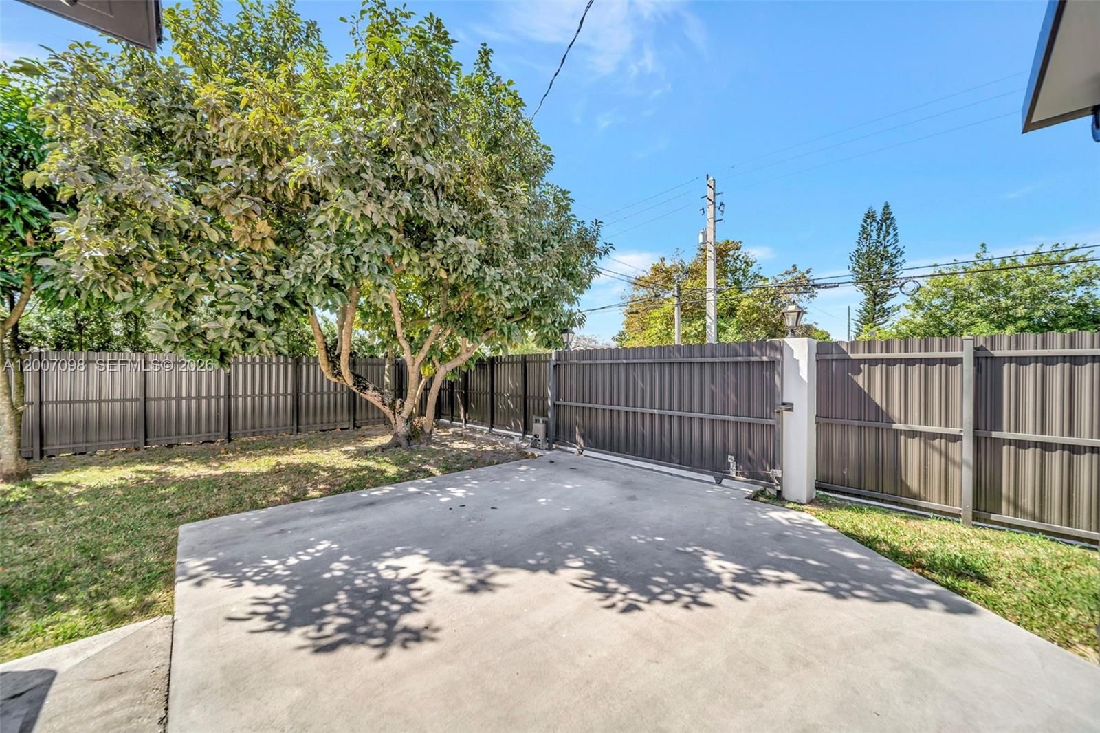 Real estate property located at 7470 37th St, Miami-dade, Central Miami Part 6, Miami, FL