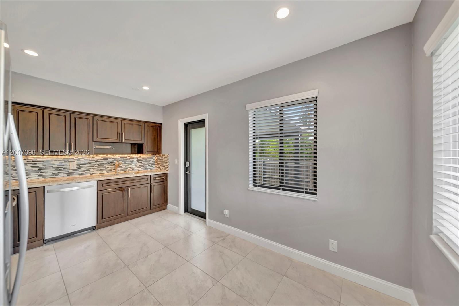 Real estate property located at 7470 37th St, Miami-dade, Central Miami Part 6, Miami, FL