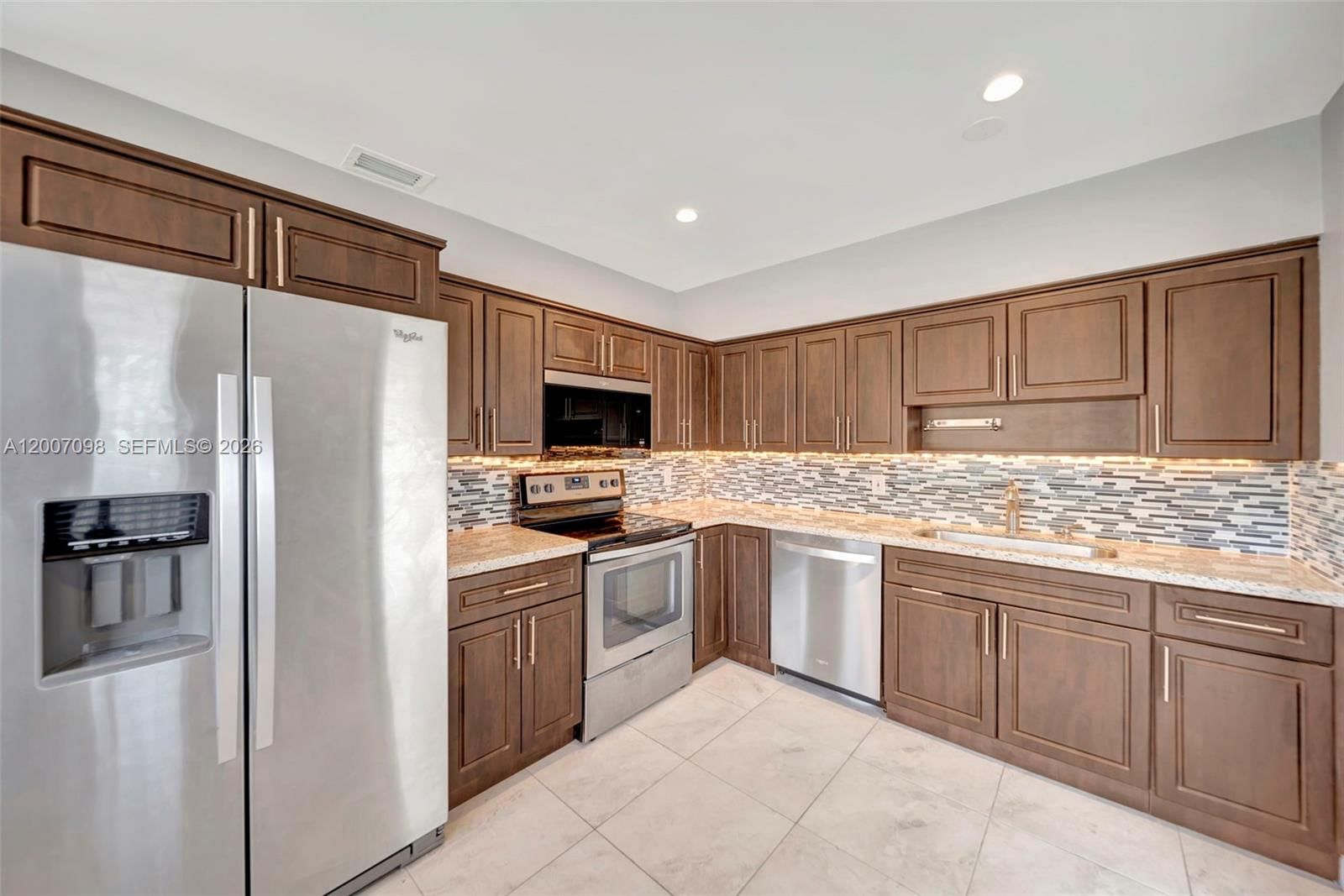 Real estate property located at 7470 37th St, Miami-dade, Central Miami Part 6, Miami, FL