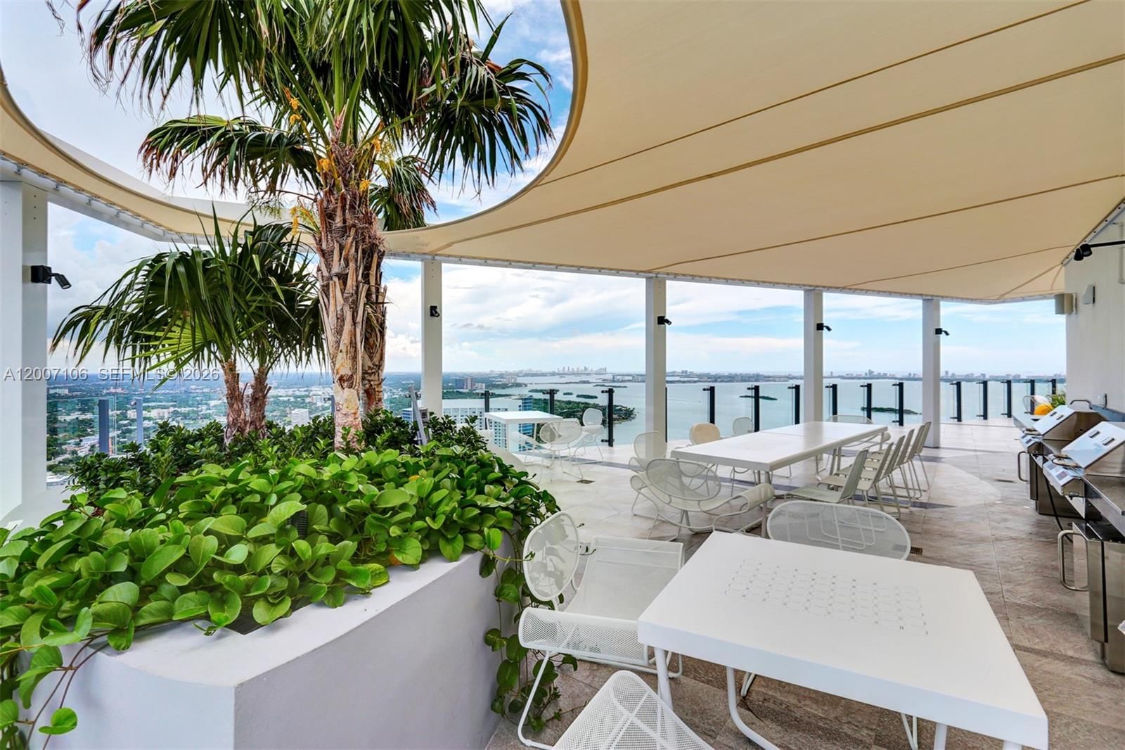 Real estate property located at 501 31st St #910, Miami-dade, Paraiso Bayviews Condo, Miami, FL
