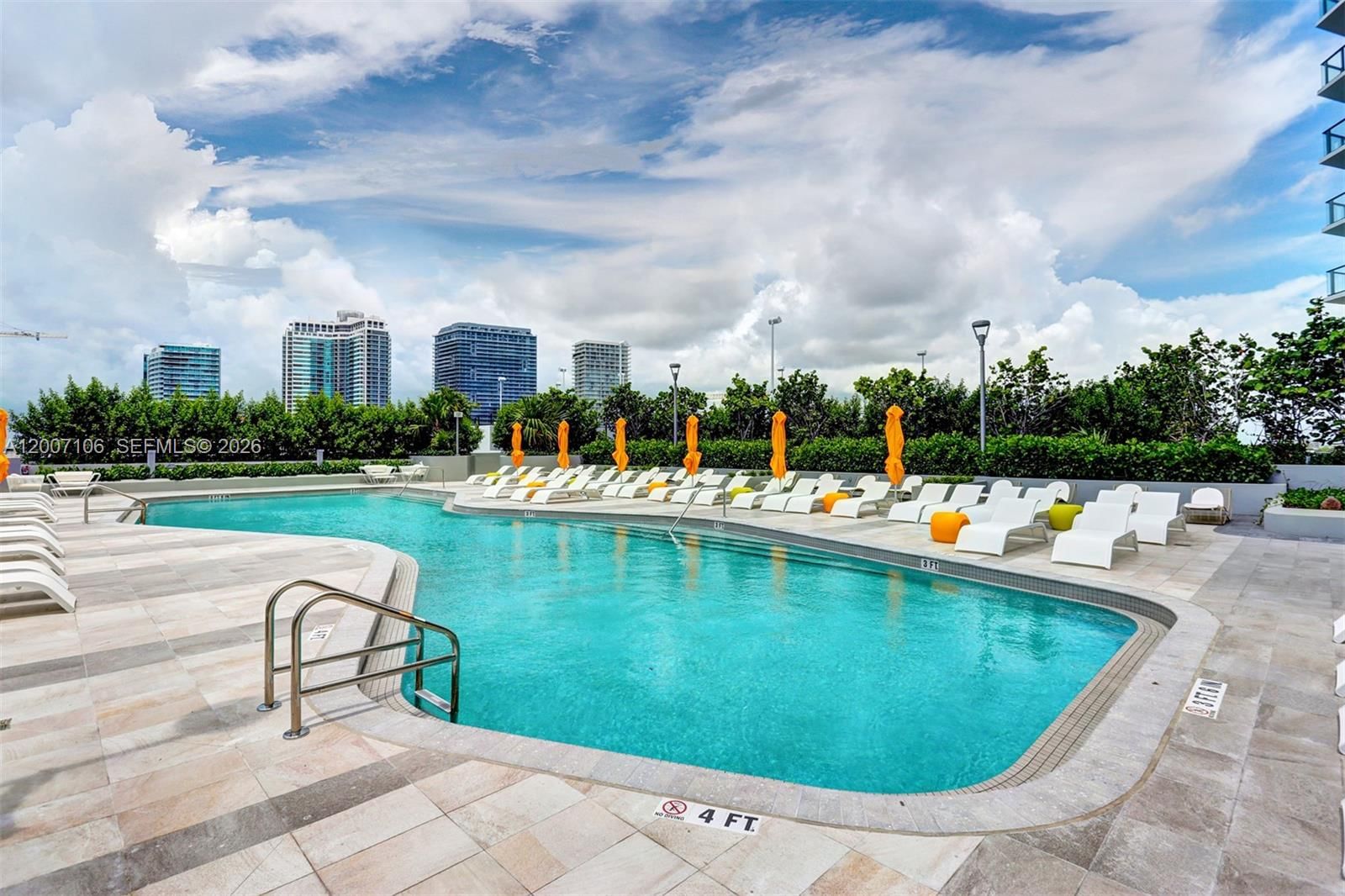 Real estate property located at 501 31st St #910, Miami-dade, Paraiso Bayviews Condo, Miami, FL