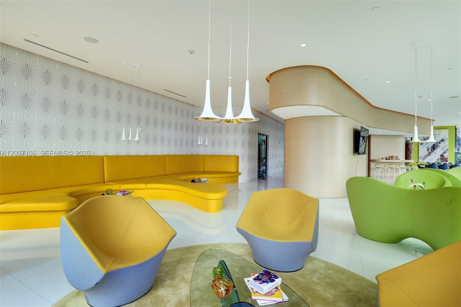 Real estate property located at 501 31st St #910, Miami-dade, Paraiso Bayviews Condo, Miami, FL