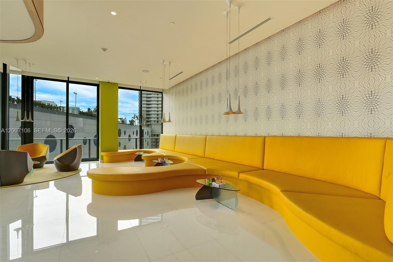 Real estate property located at 501 31st St #910, Miami-dade, Paraiso Bayviews Condo, Miami, FL