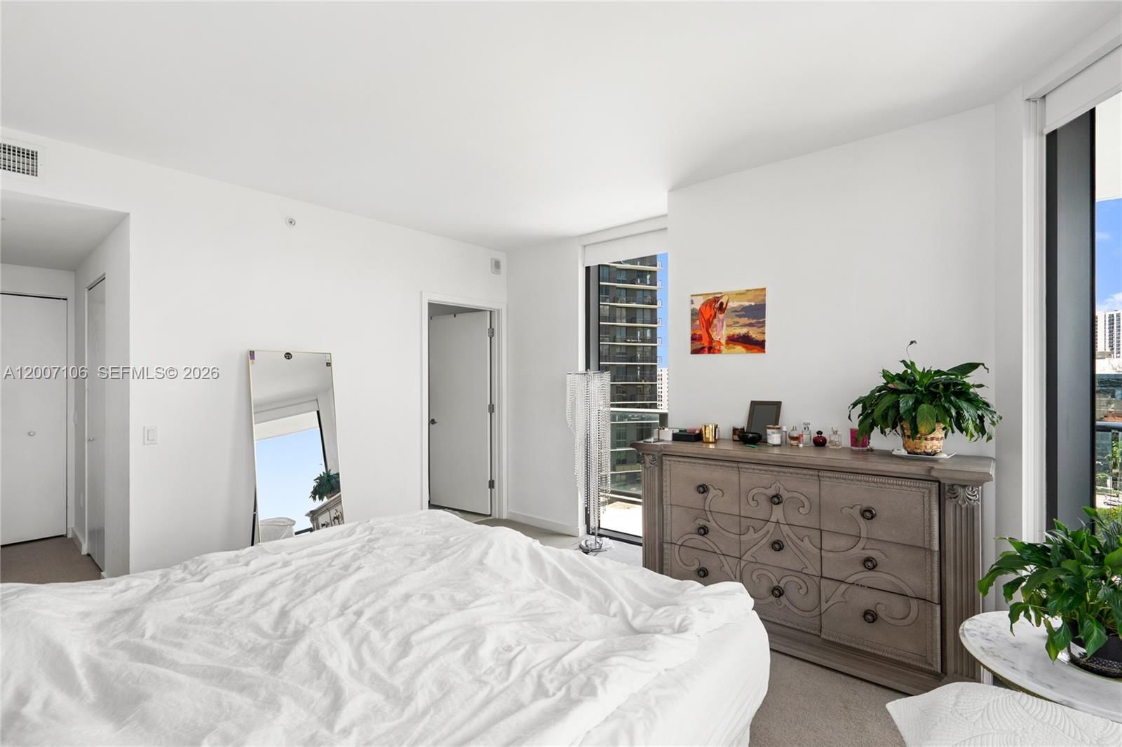 Real estate property located at 501 31st St #910, Miami-dade, Paraiso Bayviews Condo, Miami, FL