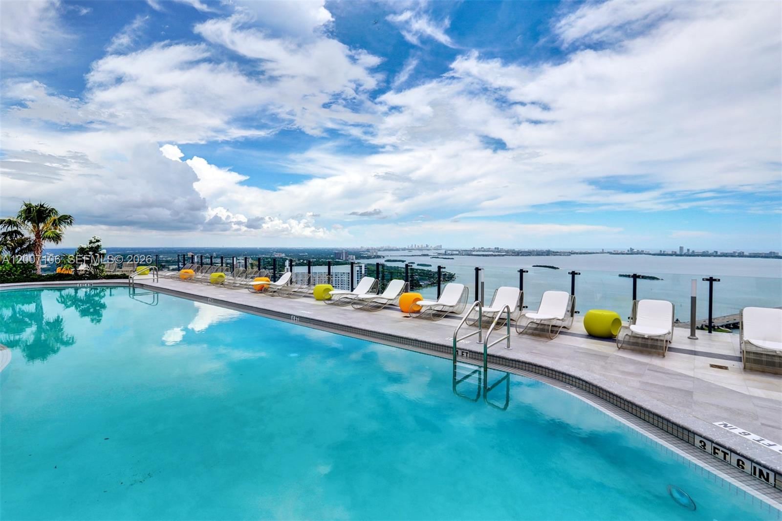 Real estate property located at 501 31st St #910, Miami-dade, Paraiso Bayviews Condo, Miami, FL